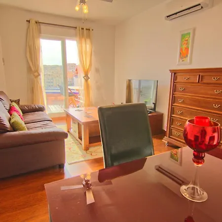 Htl10-island Apartment